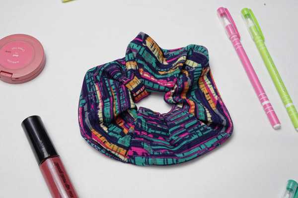 Scrunchie - Black Green